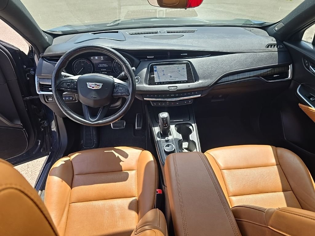 Used 2019  Cadillac Sport image 8