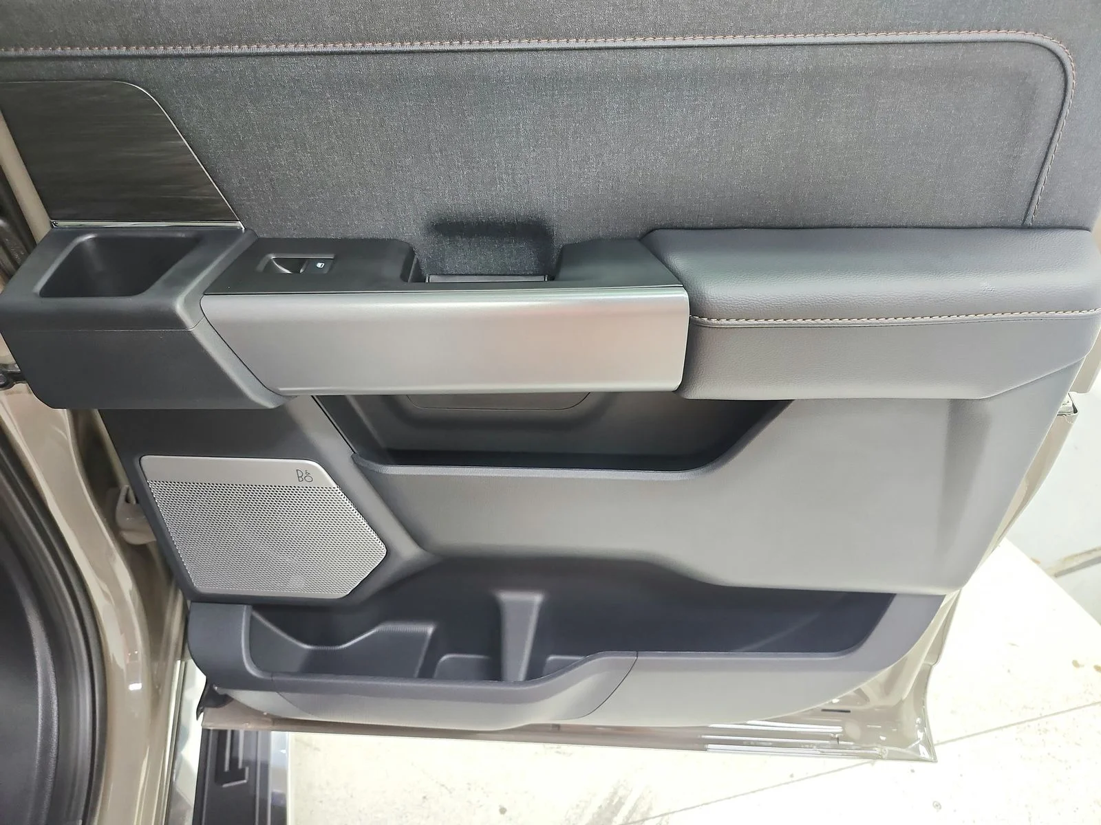 New 2026 Gray Ford Lariat image 48