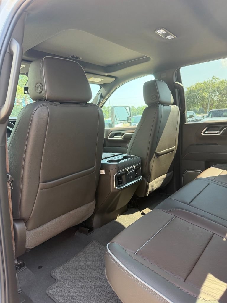 2026 GMC Sierra 2500HD Denali - Photo 17