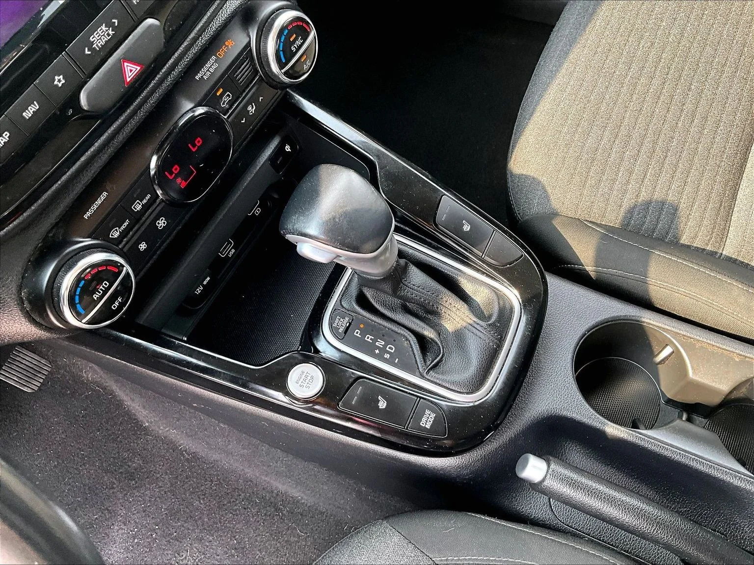 Used 2020 Silver Kia EX image 16