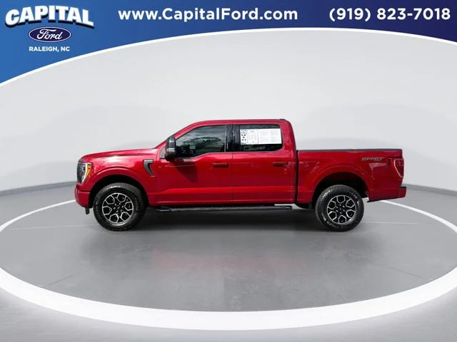 Used 2022 Red Ford XLT image 5