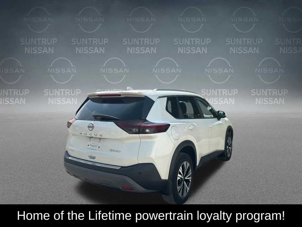 Used 2023 White Nissan SV image 5
