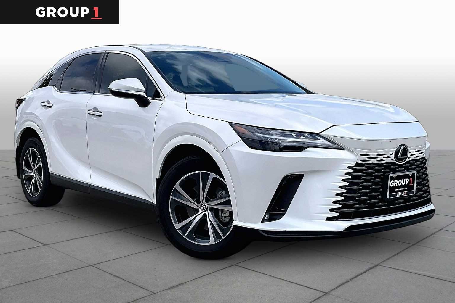 Used 2024 Eminent White Pearl Lexus  image 3