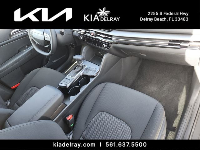 New 2026 Glacial White Kia LX image 9