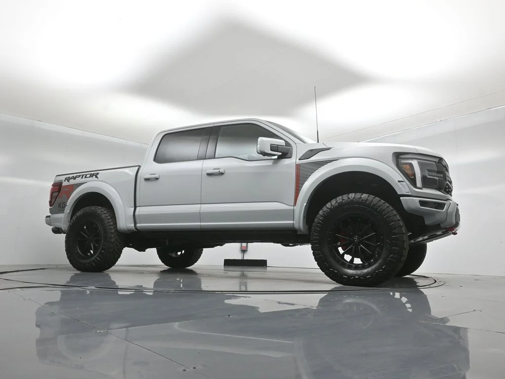 New 2026 Avalanche Ford Raptor image 3