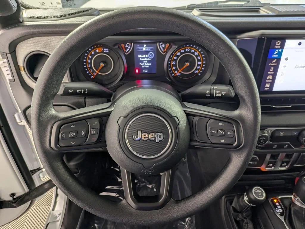 New 2026 Bright White Clear-Coat Exterior Paint Jeep Sport image 16