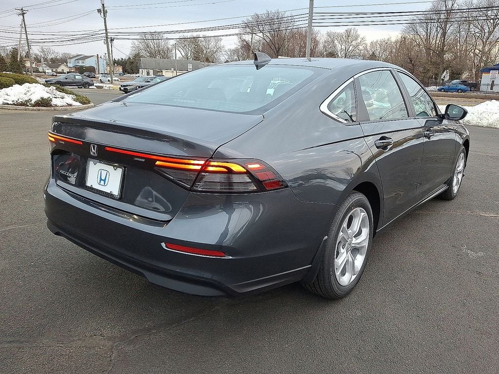 New 2026 Meteorite Gray Metallic Honda LX image 5