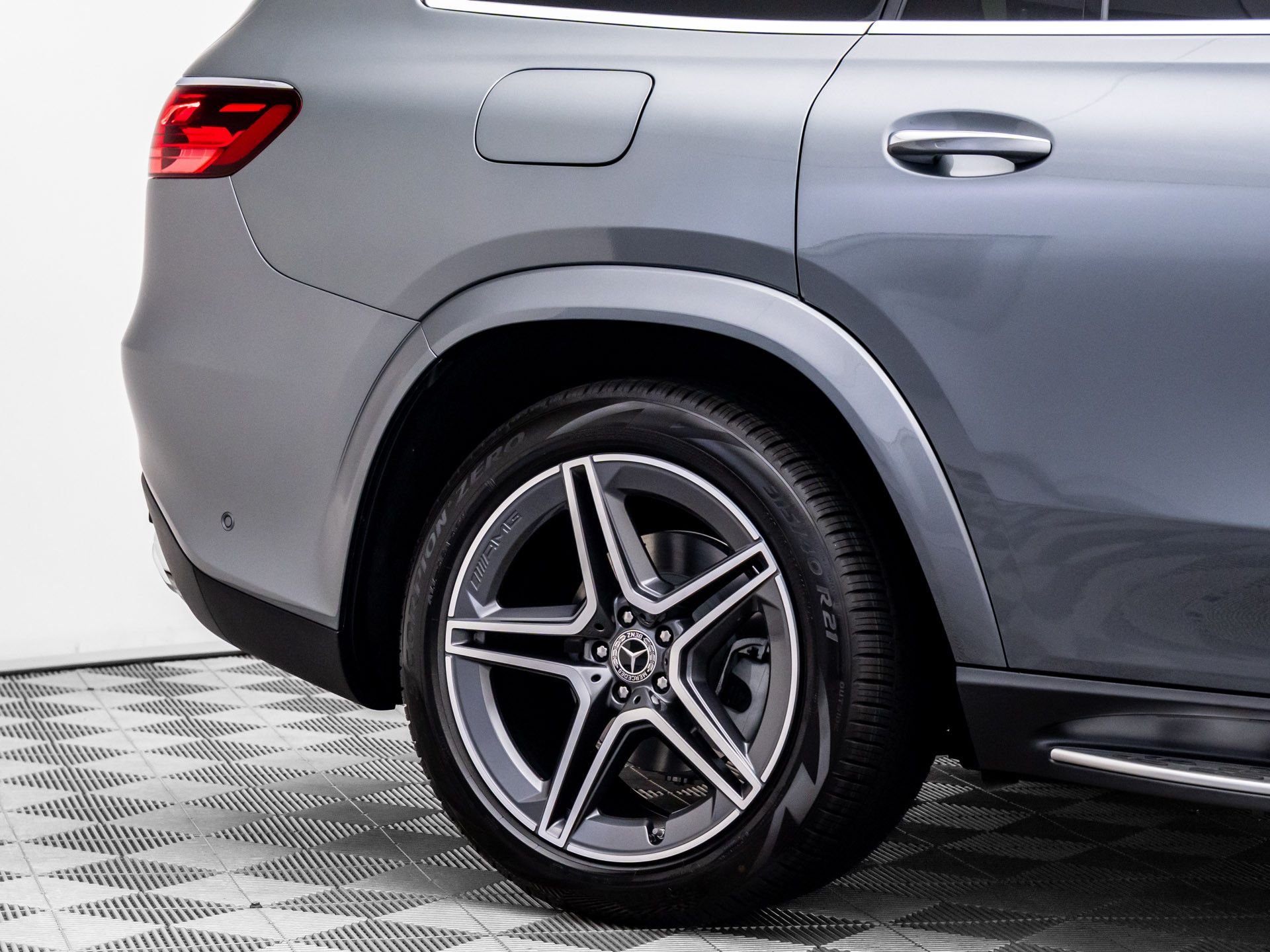 New 2026 Gray Mercedes-Benz GLS 450 image 34