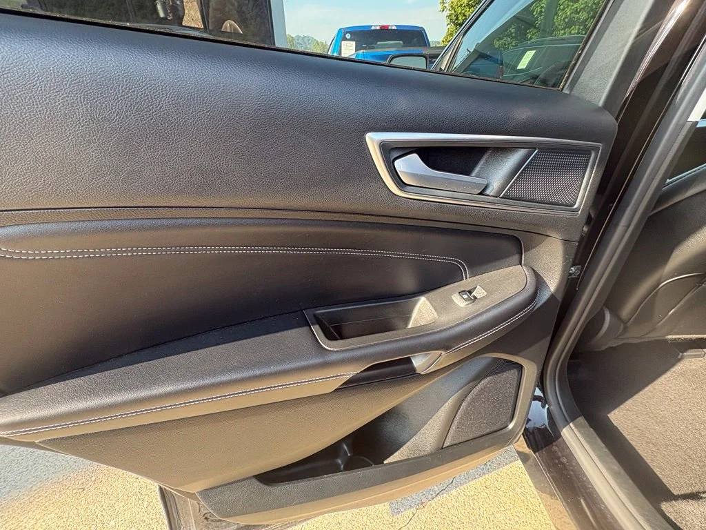 Used 2024 Black Ford Titanium image 16