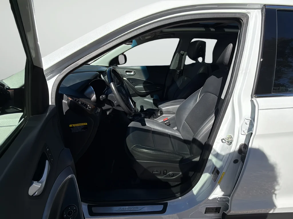 Used 2018 White Hyundai 2.0T Ultimate image 10