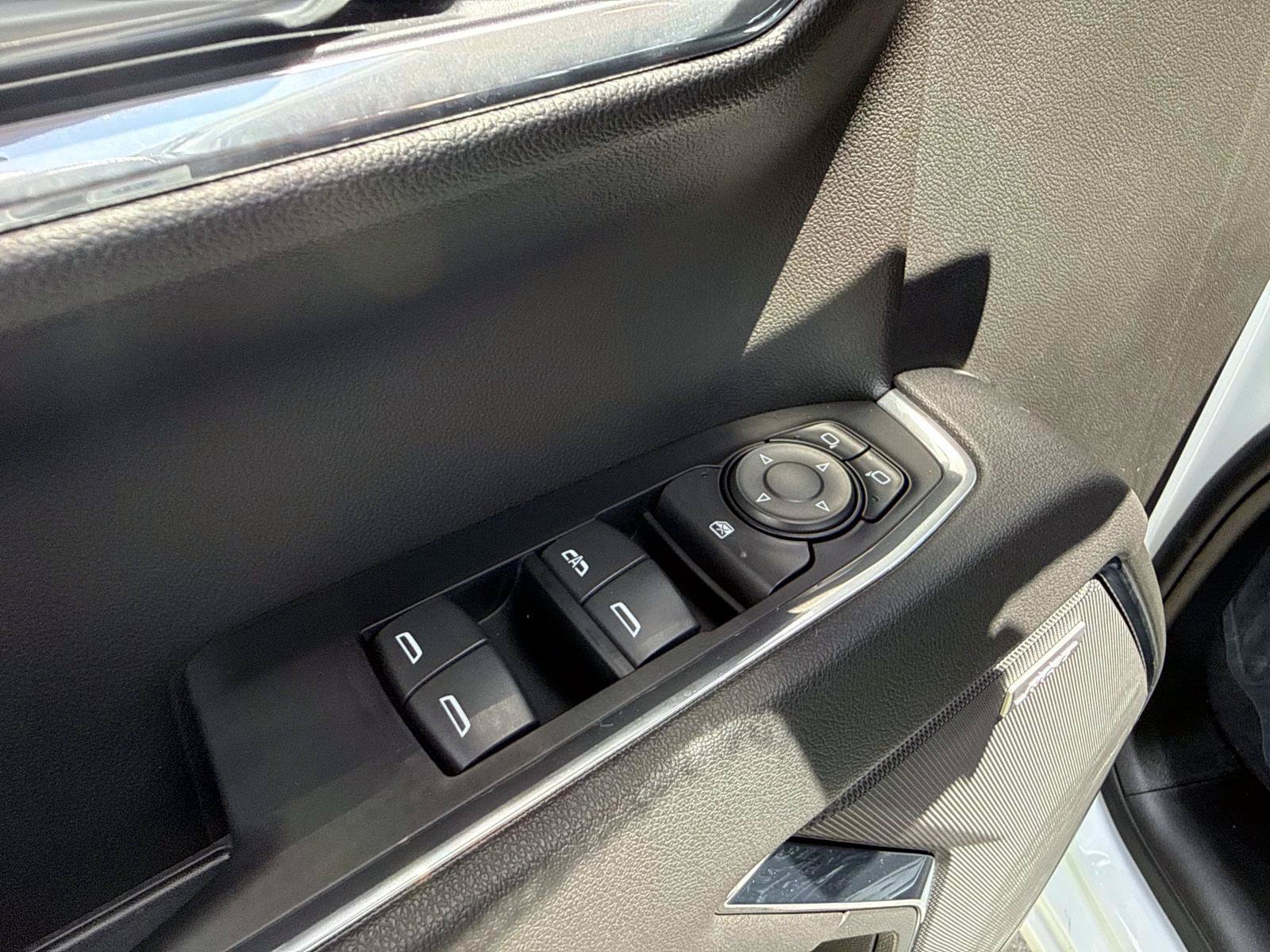 Used 2026 Summit White Chevrolet LT Trail Boss image 19