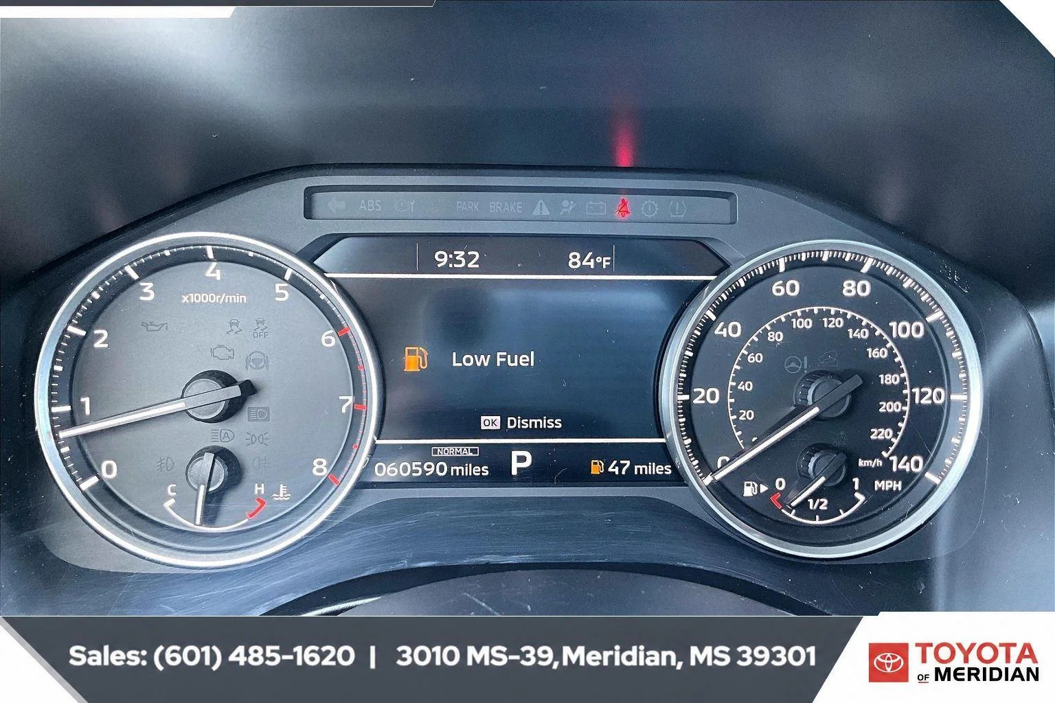 Used 2024 Black Diamond Mitsubishi SE image 14