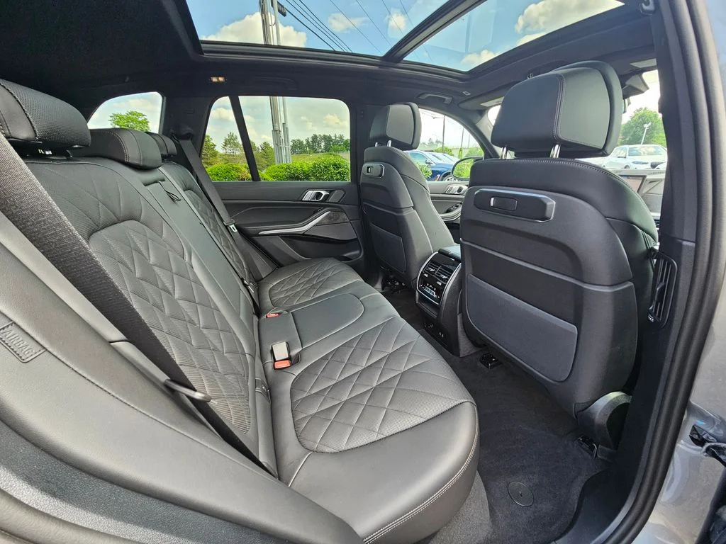 Certified Used 2026 Skyscraper Grey Metallic BMW M60i image 21