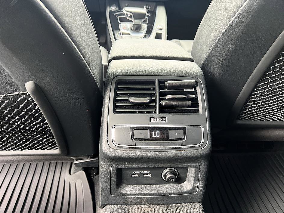 Used 2021 Brilliant Black Audi Premium Plus image 29