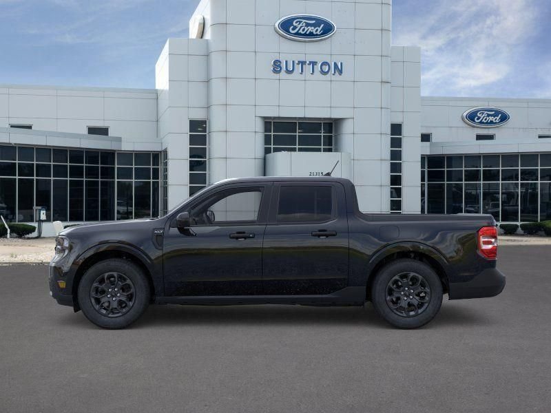 New 2026 Shadow Black Ford XLT image 3