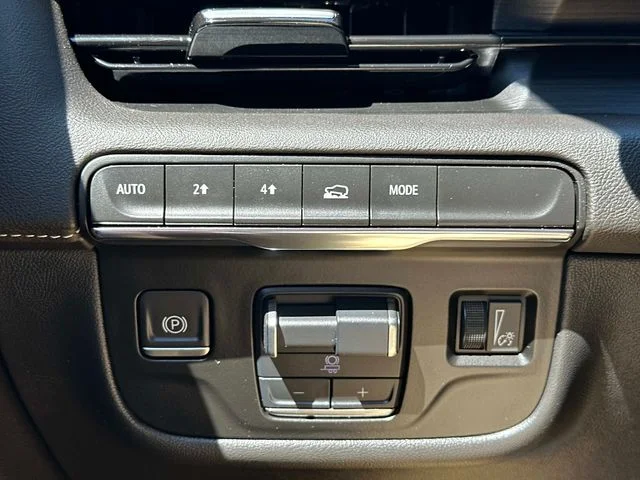 Used 2021 Gray Cadillac Sport image 27