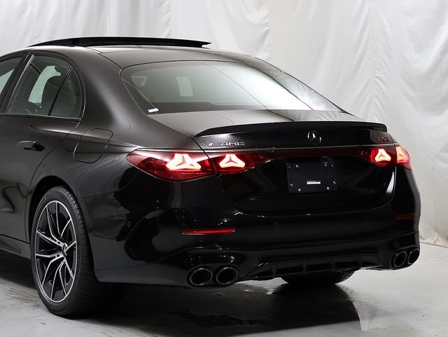 2026 Mercedes-Benz E-Class AMG E53 - Photo 8