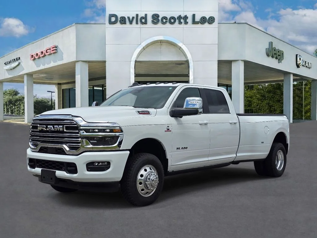Used 2025 White Ram Laramie image 1