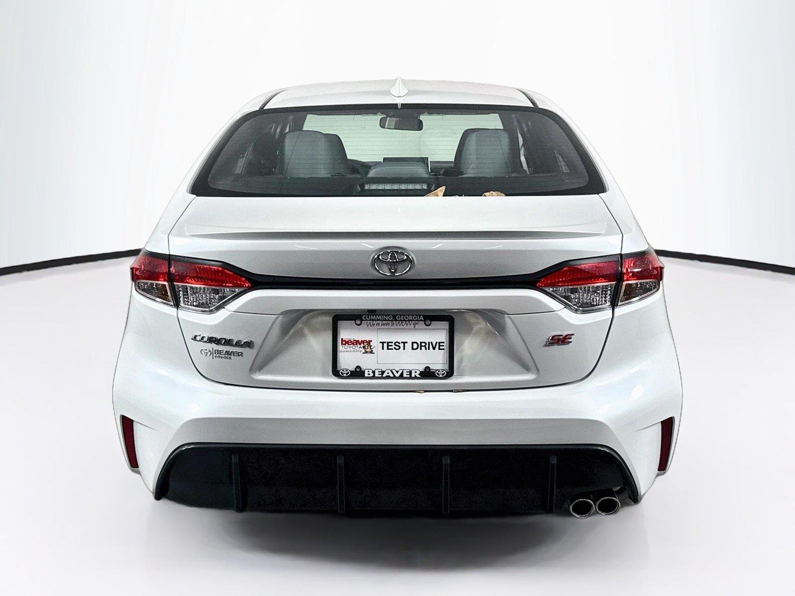 New 2027 Wind Chill Pearl Toyota SE image 7
