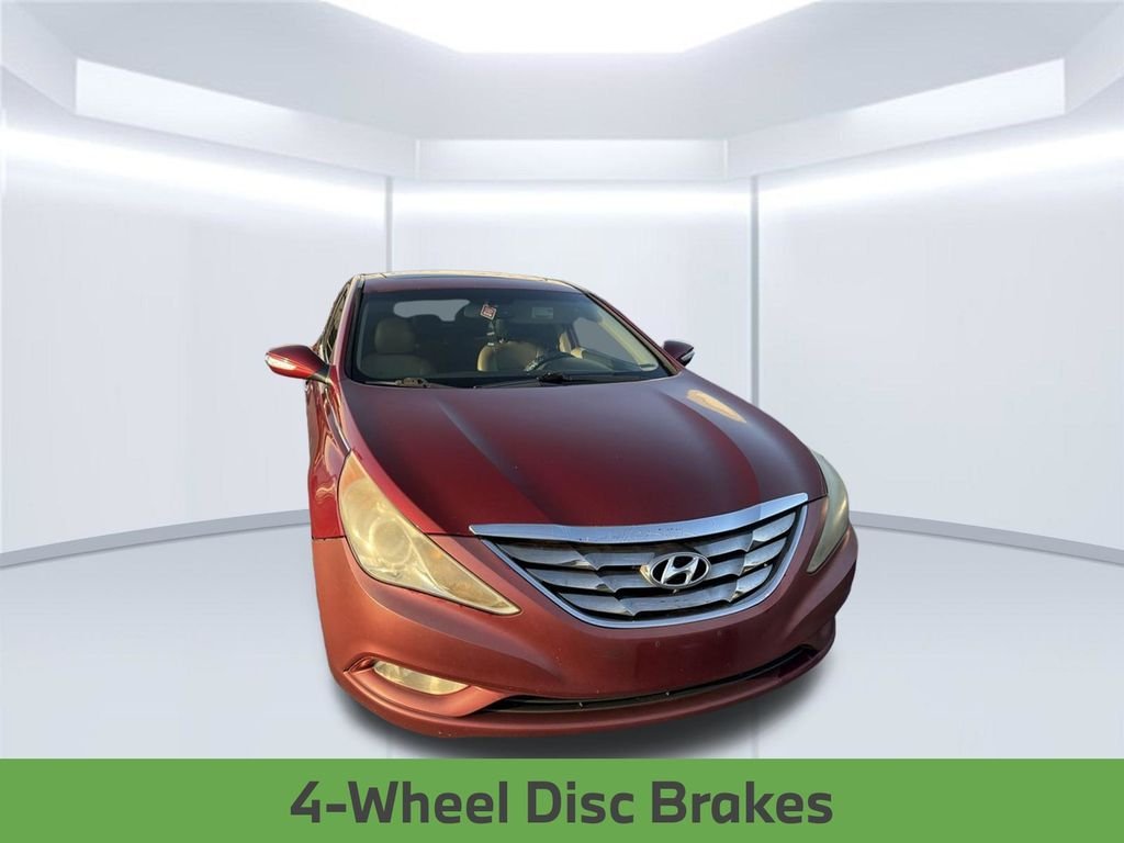 Used 2011 Red Hyundai Limited image 8