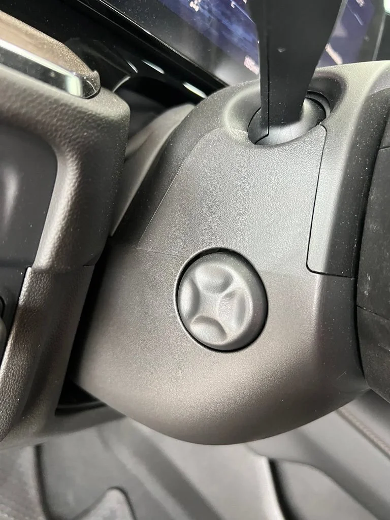New 2026 Sterling Gray Metallic Chevrolet High Country image 17