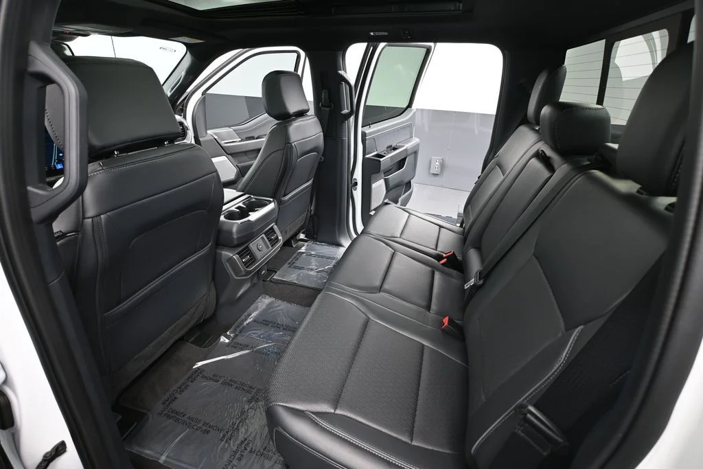 Used 2025 White Ford Lariat image 40
