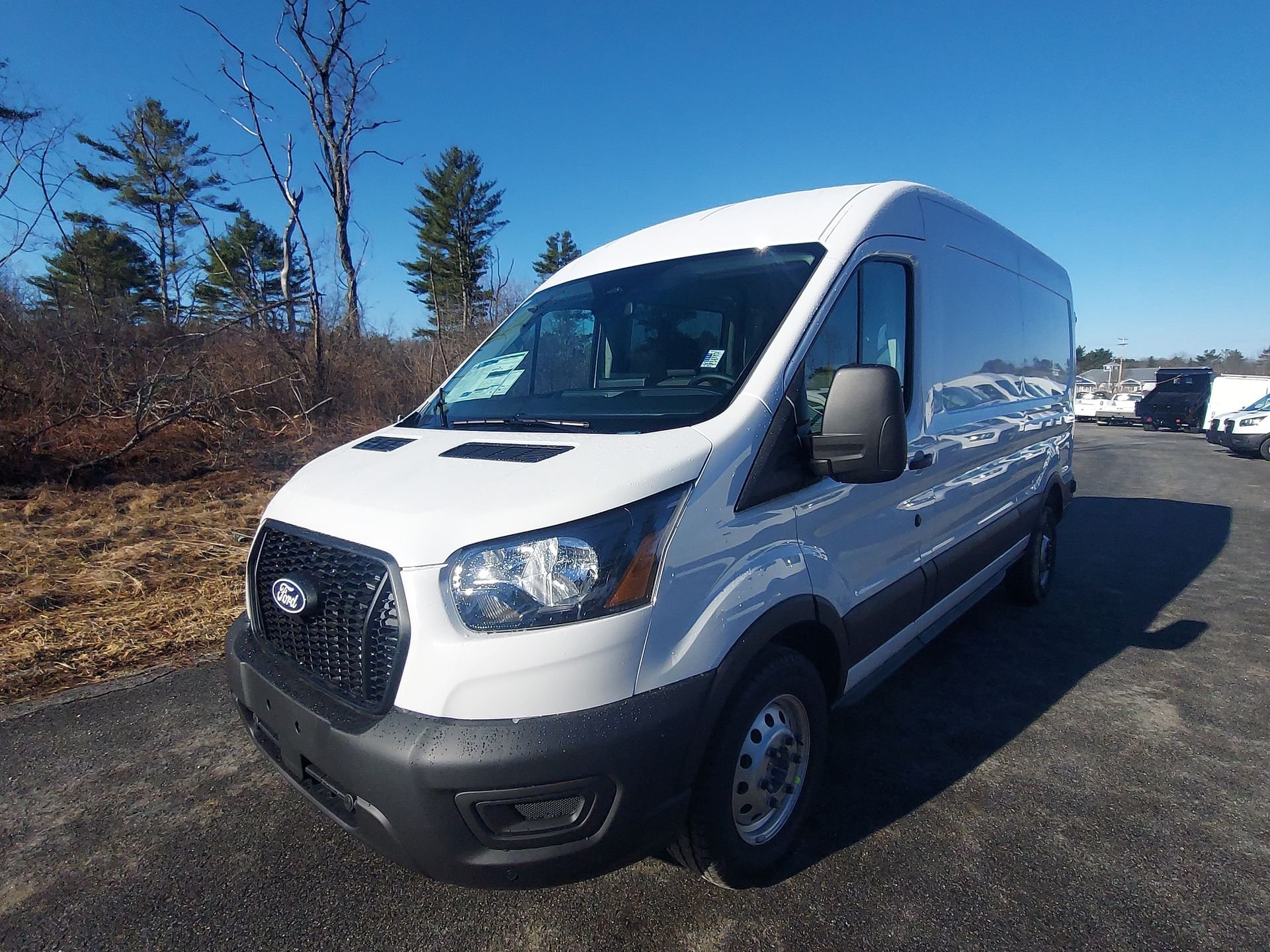 New 2026 Oxford White Ford Cargo Van image 13