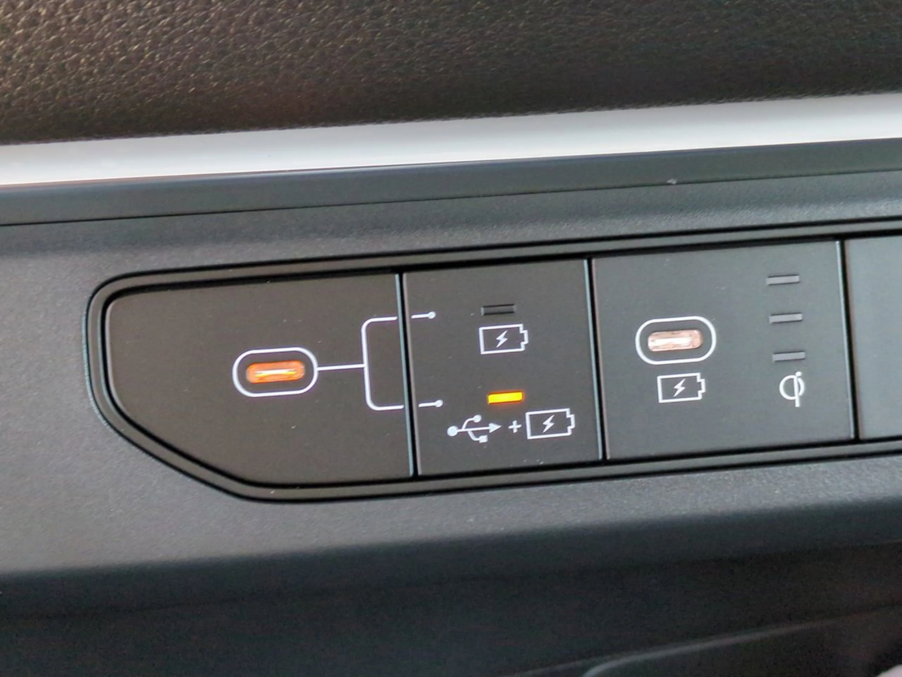 2026 Kia Carnival SX Prestige - Photo 29