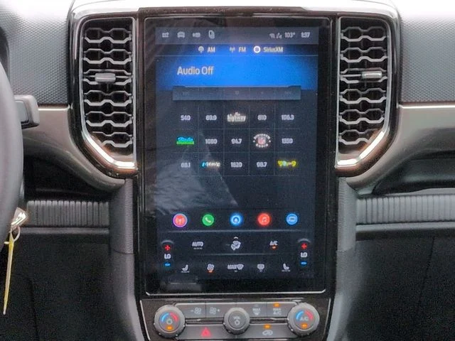 New 2026 Carbonized Gray Metallic Ford XLT image 18