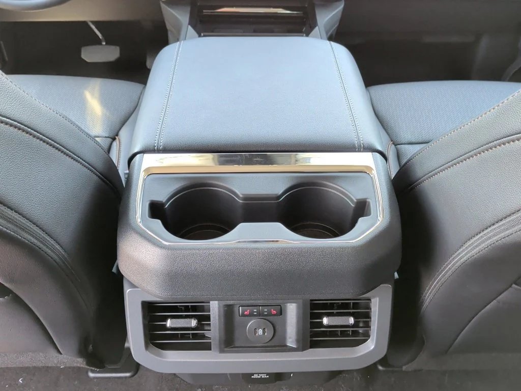 New 2027 Carbonized Gray Metallic Ford F-250® Lariat® image 40