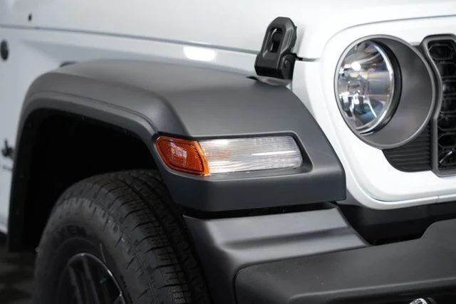 New 2026 Bright White Clear-Coat Exterior Paint Jeep Sport S image 50