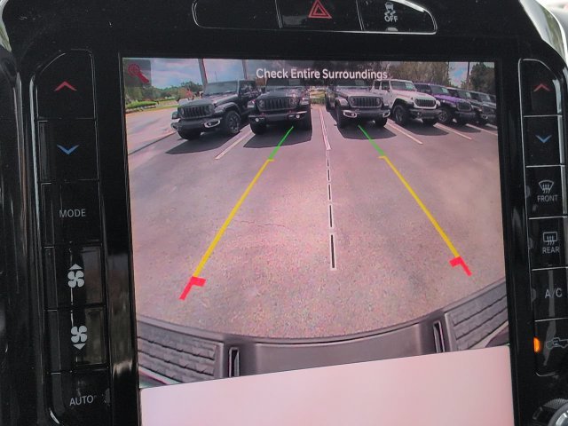 2026 RAM 3500 Tradesman - Photo 21