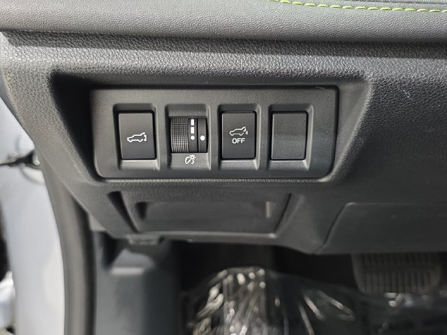 Used 2020 Ice Silver Metallic Subaru Onyx Edition XT image 26