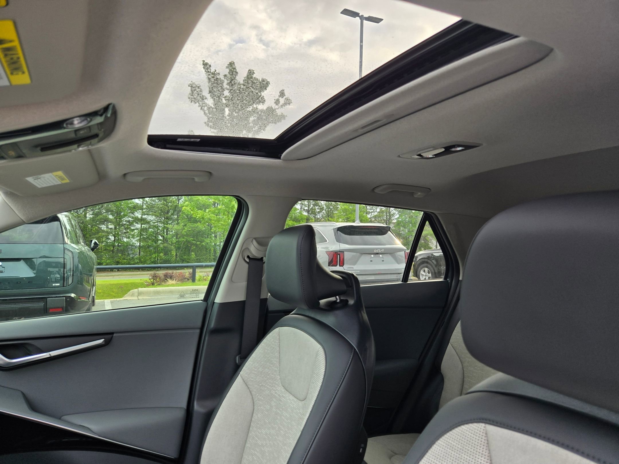 New 2026 Cityscape Green Kia SX Touring image 24