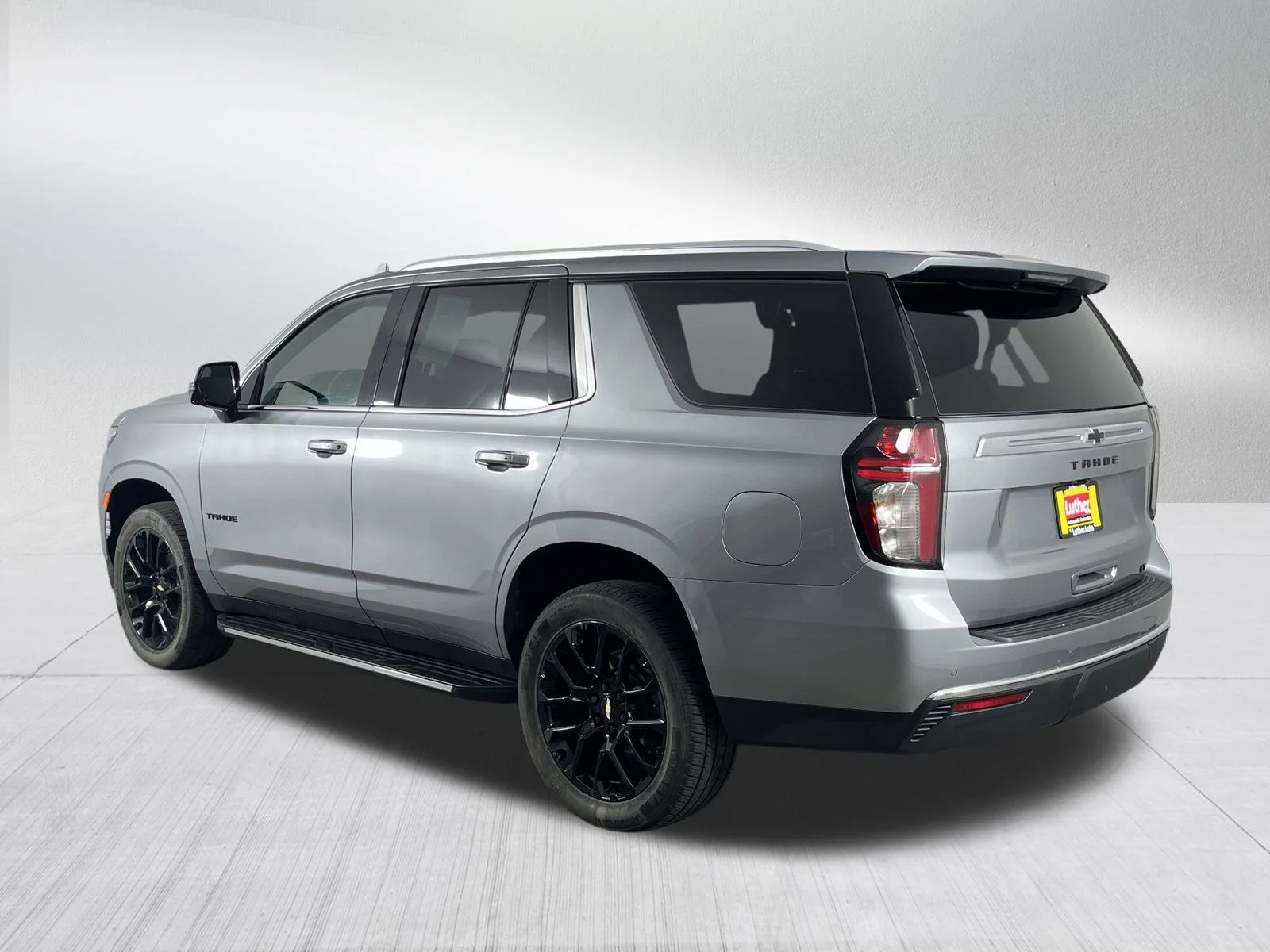 Used 2023 Sterling Gray Metallic Chevrolet LT image 5