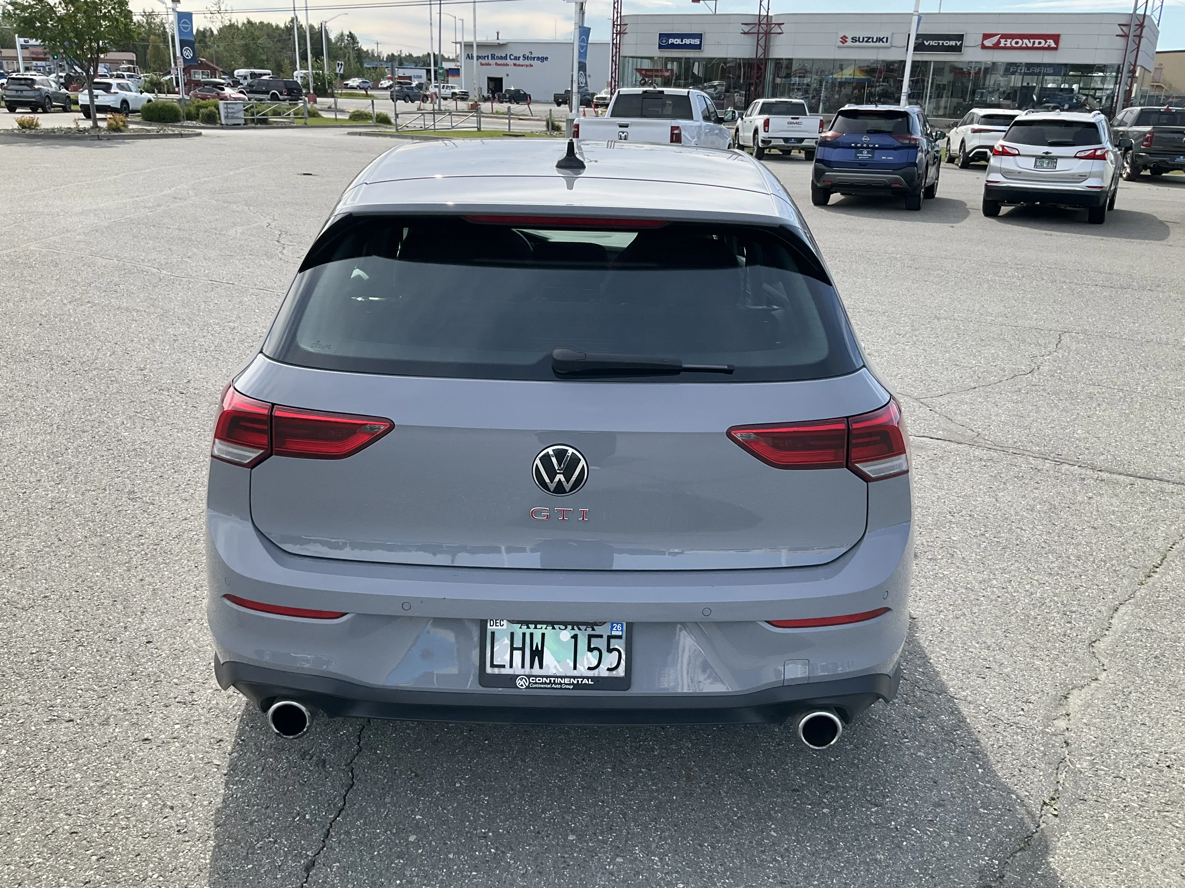 Used 2023 Moonstone Gray Volkswagen S image 4