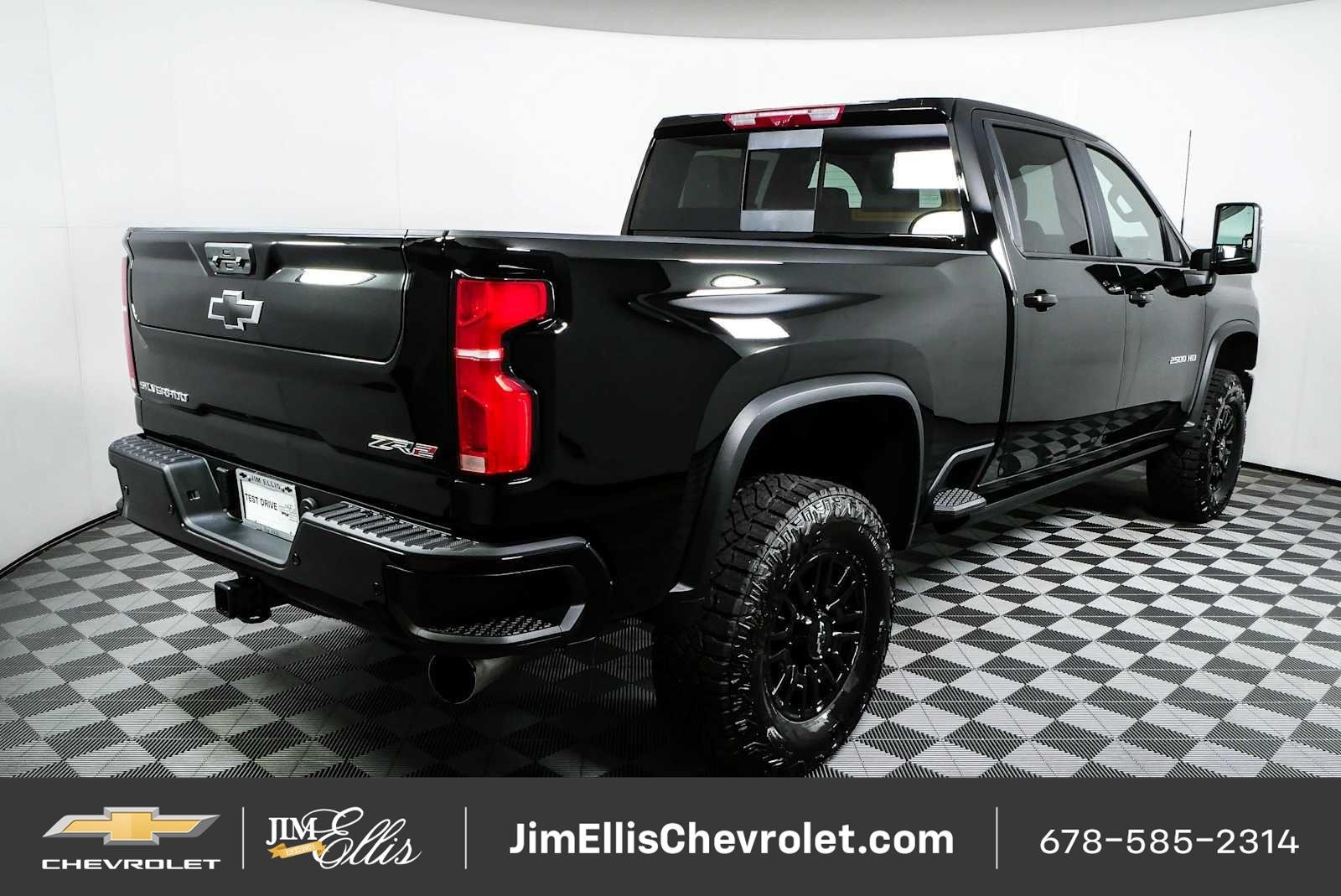 2026 Chevrolet Silverado 2500 HD ZR2 - Photo 3