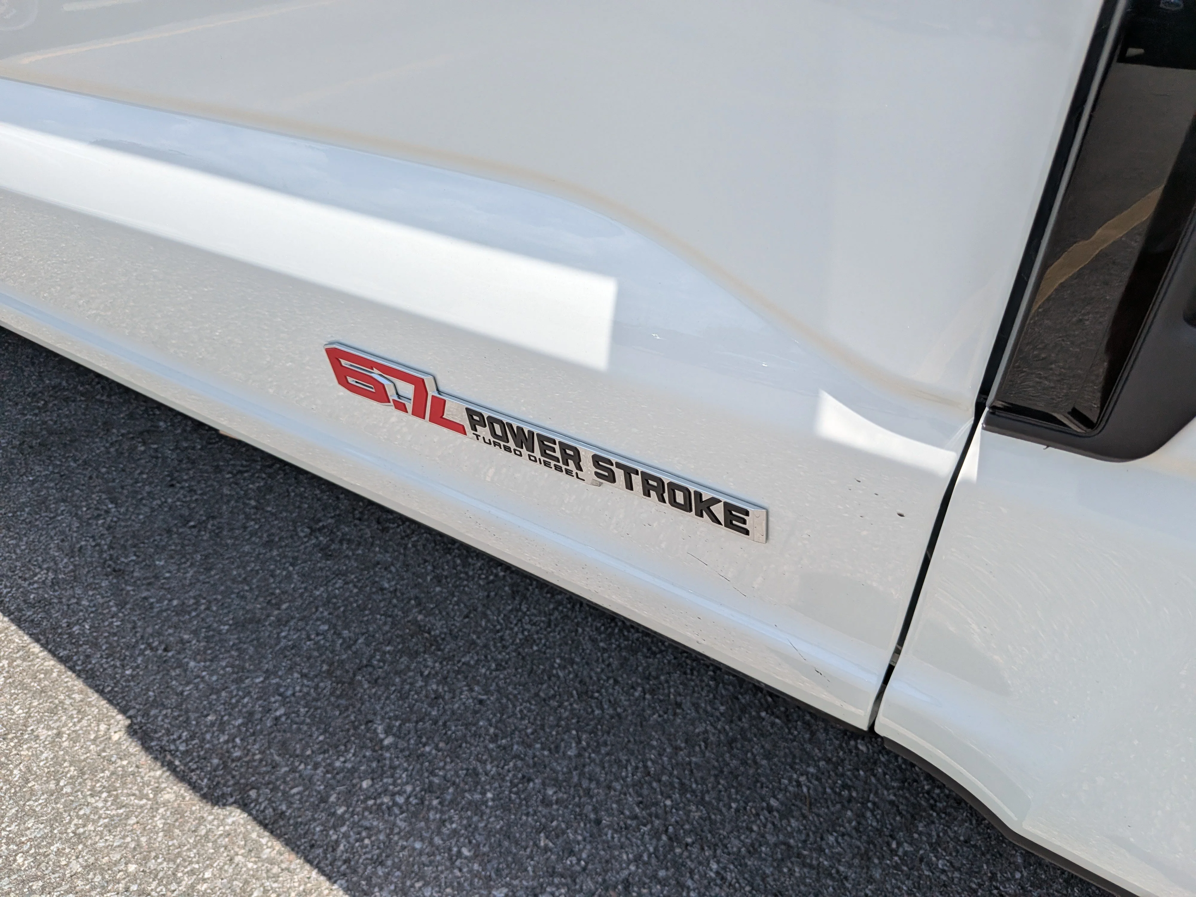 New 2026 Star White Metallic Tri-Coat Ford F-250® Platinum® image 11