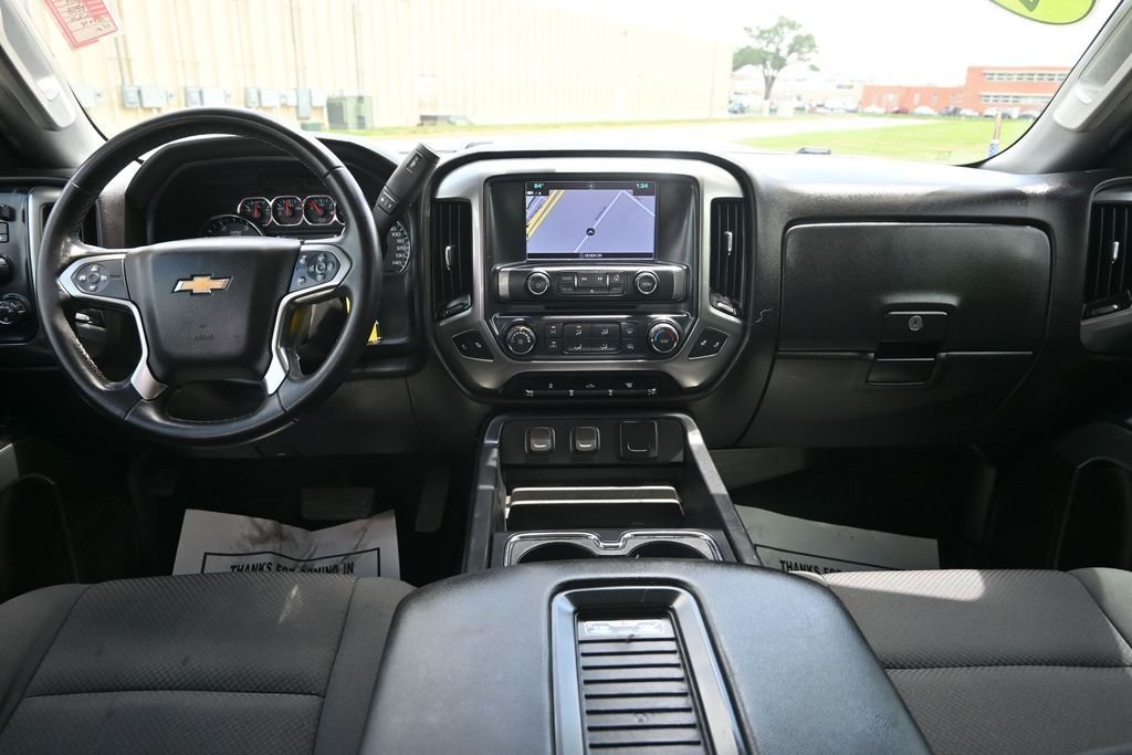 Used 2019 Summit White Chevrolet LT image 31
