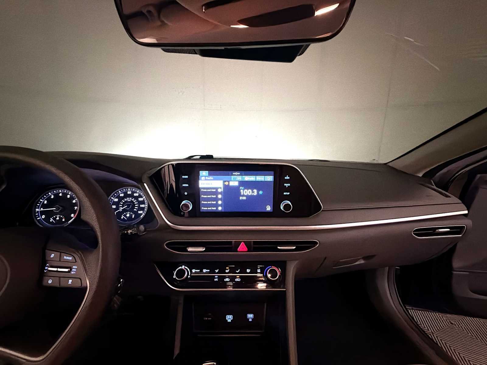 2020 Hyundai Sonata SE - Photo 15