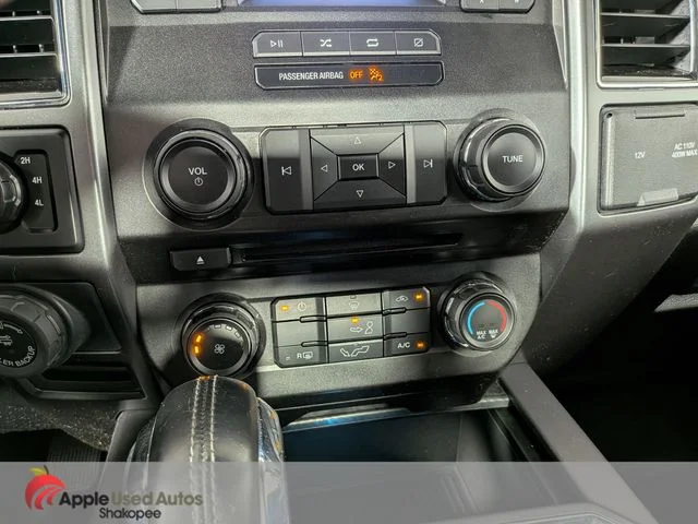 Used 2018 Black Ford XLT image 16