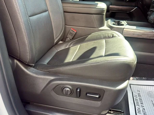 Used 2019 Beige Chevrolet LTZ image 17