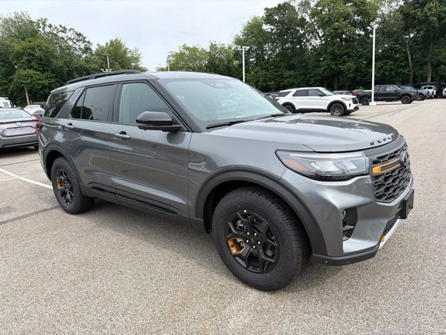 New 2026 Carbonized Gray Metallic Ford Tremor® image 1