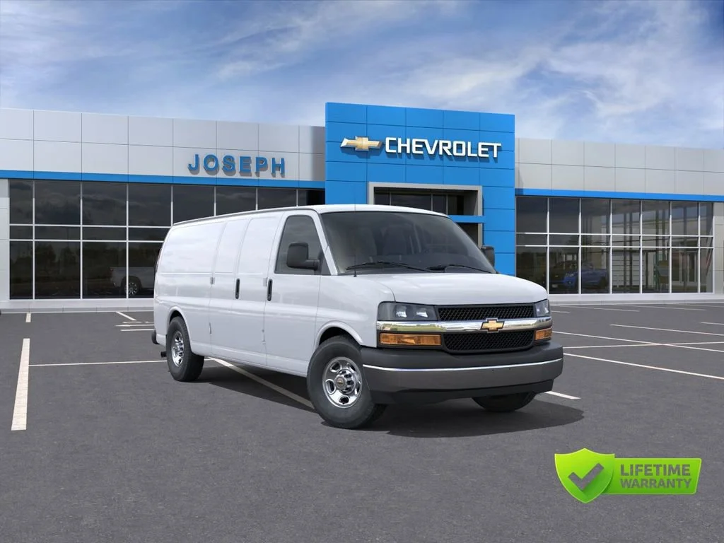 2026 Chevrolet Express's photo