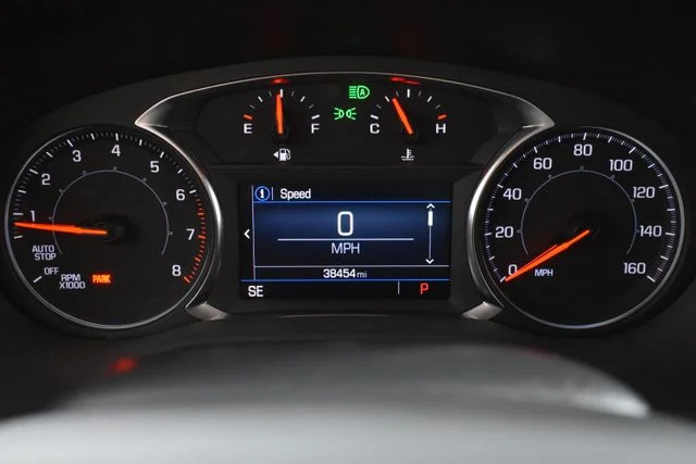 Used 2023 Blue GMC SLE image 25