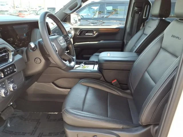 Used 2025 Summit White GMC Denali image 14