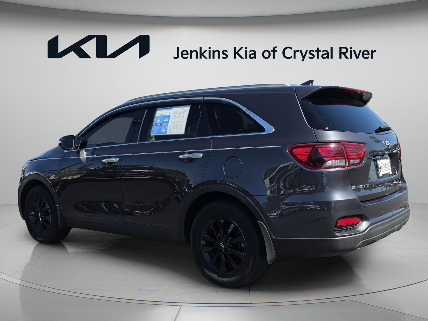 Used 2019 Platinum Graphite Kia LX V6 image 8