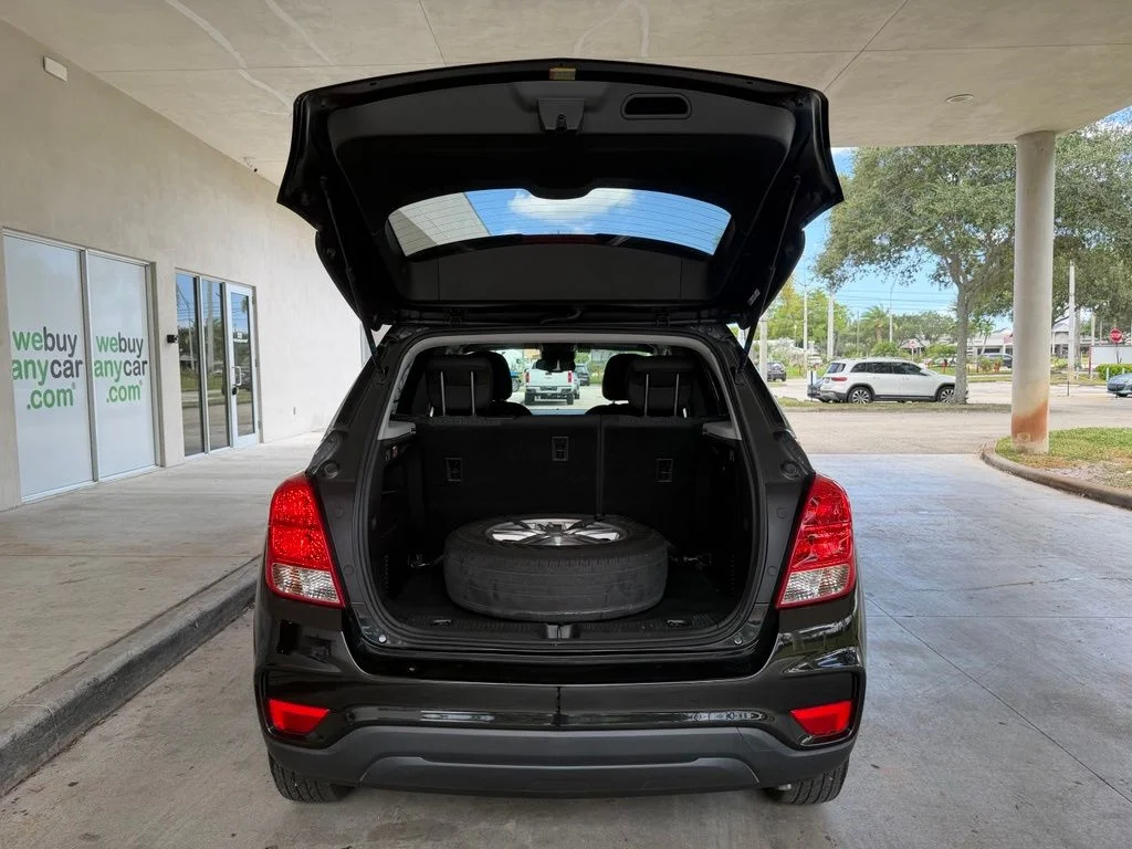 Used 2020 Black Chevrolet LS image 29