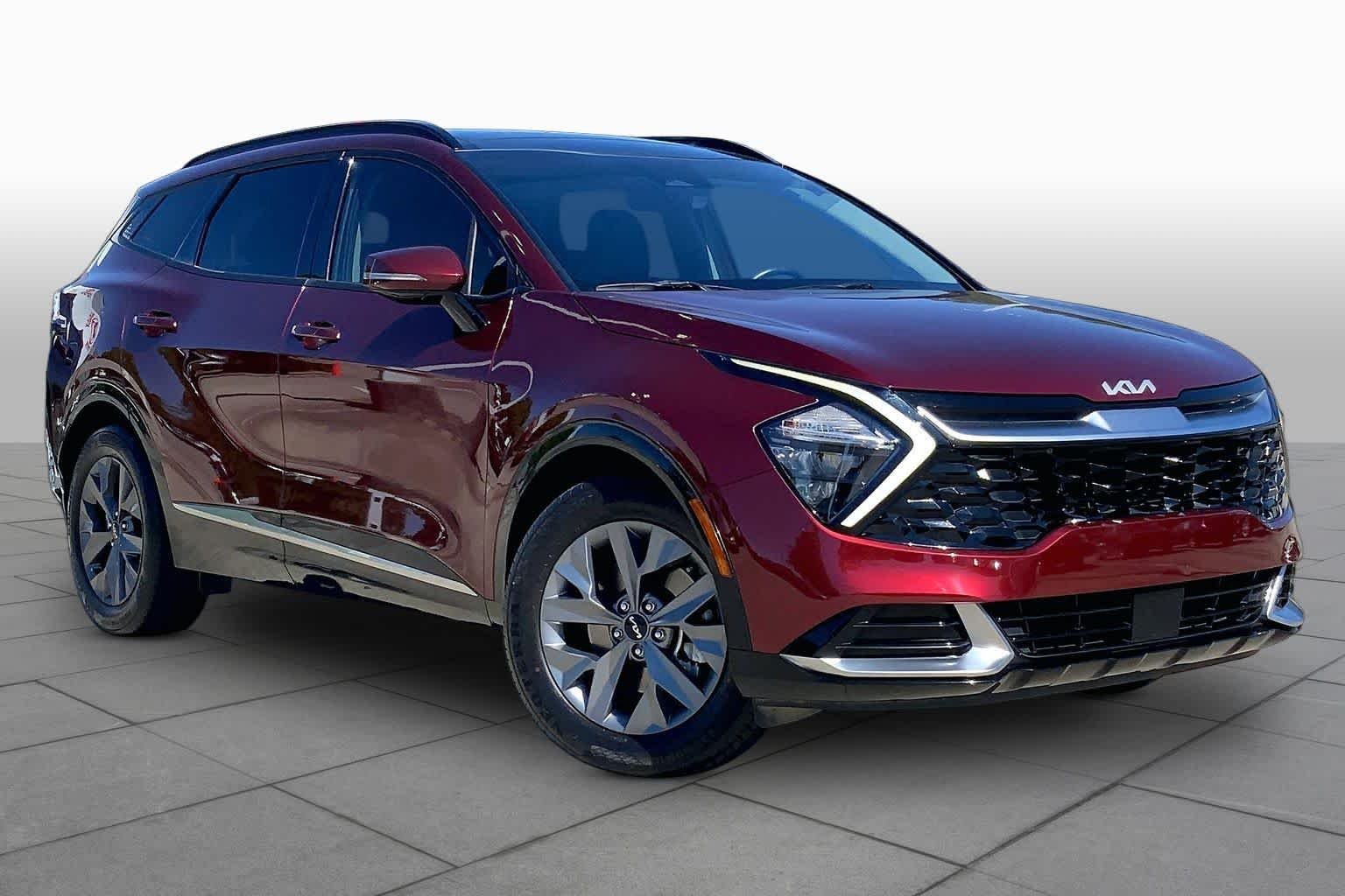 Used 2023 Dawning Red Kia SX image 3