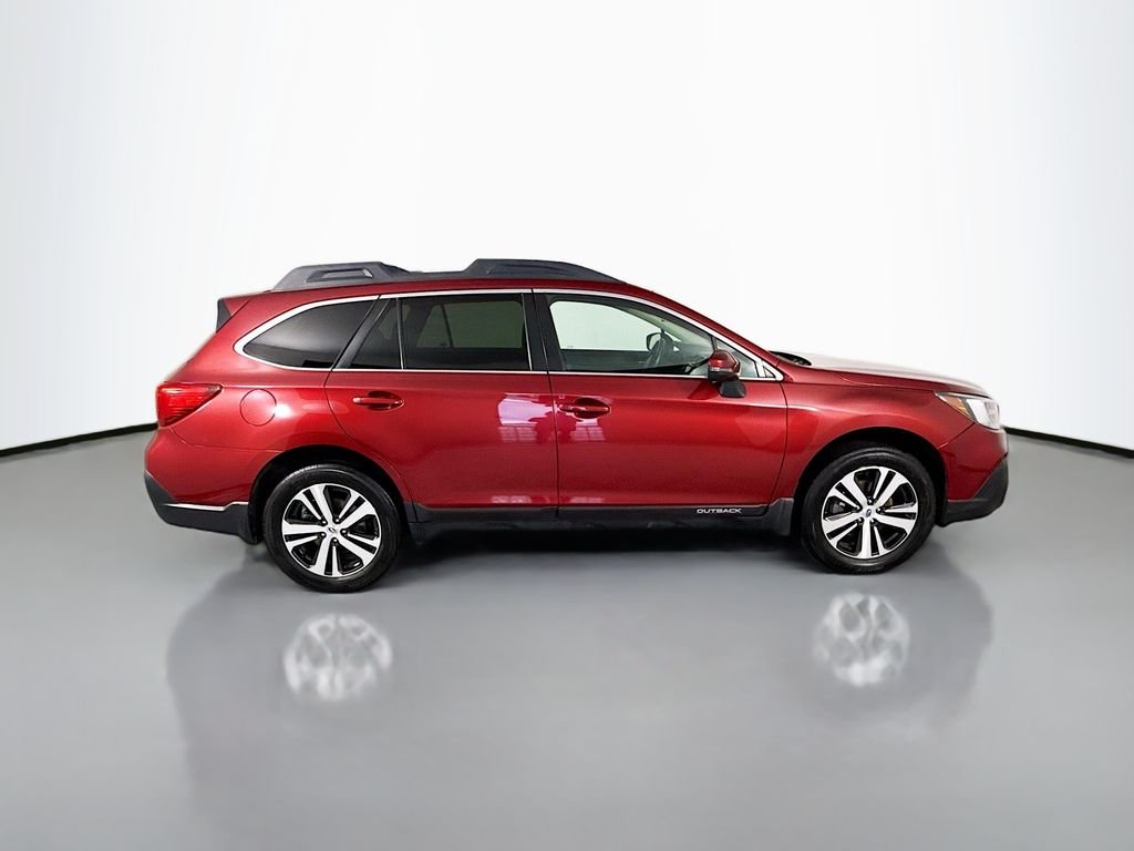 Used 2018 Red Subaru 2.5i image 8